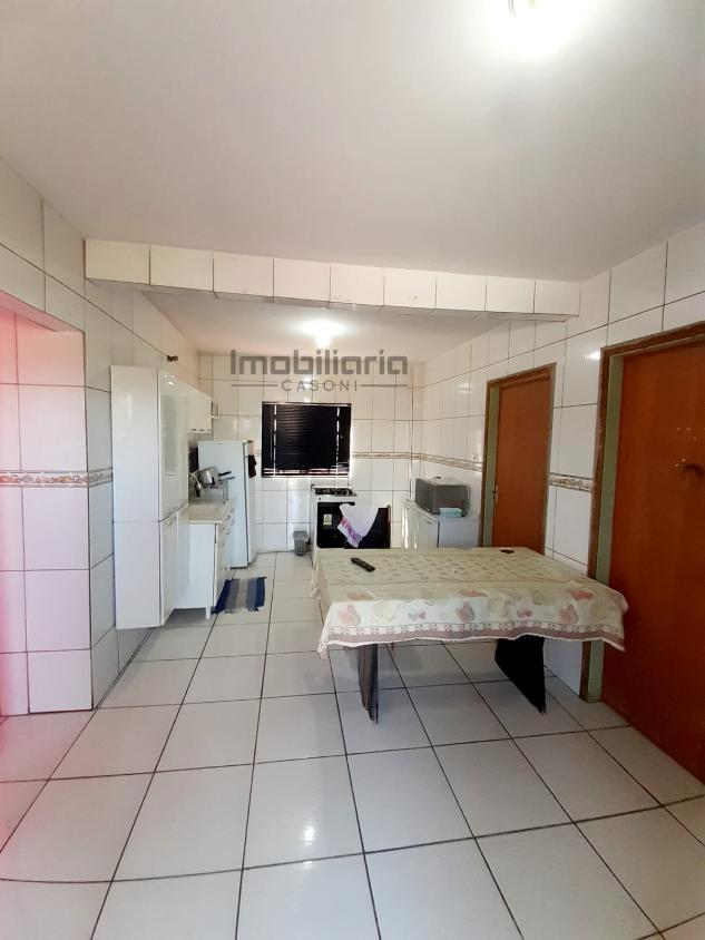Sobrado à venda com 5 quartos, 231m² - Foto 2