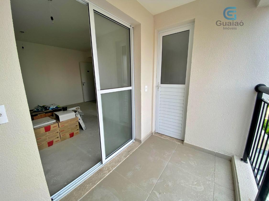 Apartamento à venda com 2 quartos, 62m² - Foto 13