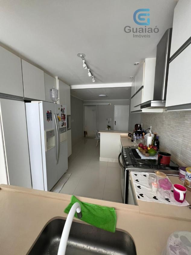 Apartamento à venda com 3 quartos, 145m² - Foto 16