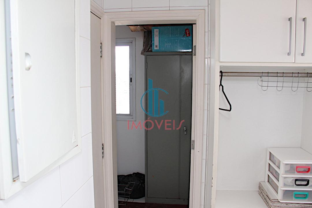 Apartamento à venda com 4 quartos, 154m² - Foto 17