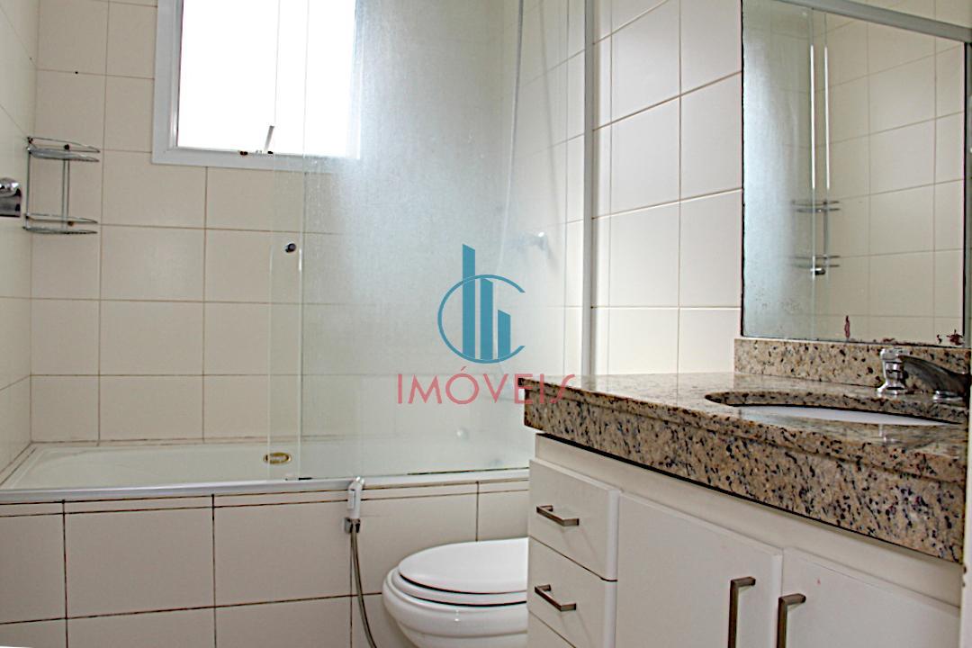 Apartamento à venda com 4 quartos, 154m² - Foto 19