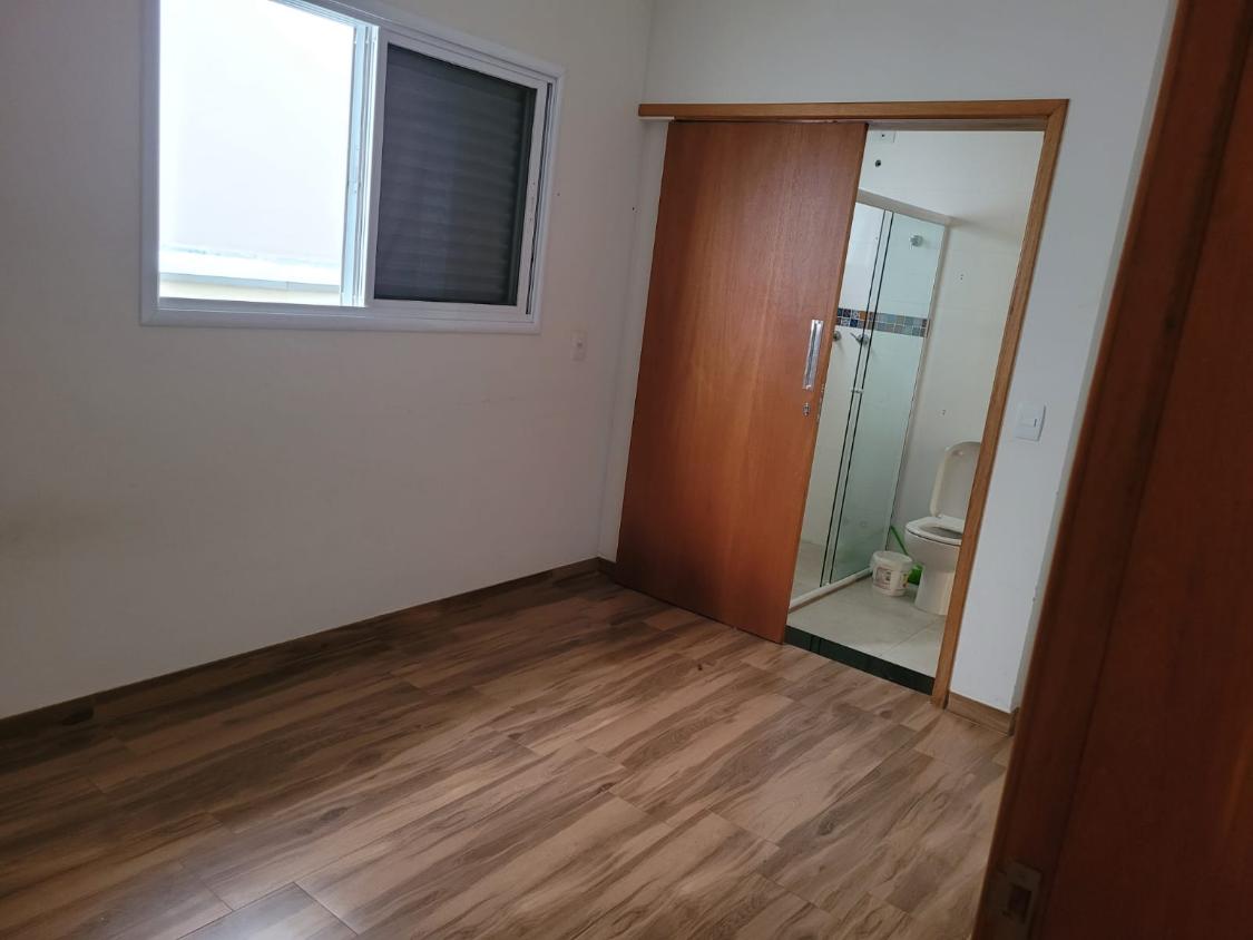 Casa de Condomínio à venda com 3 quartos, 170m² - Foto 3