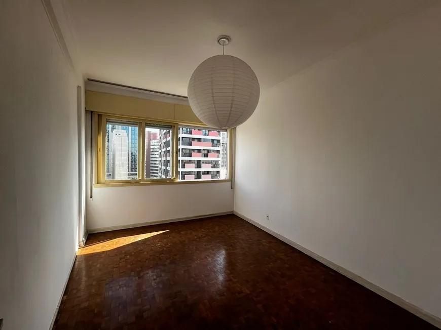 Apartamento para alugar com 3 quartos, 120m² - Foto 1