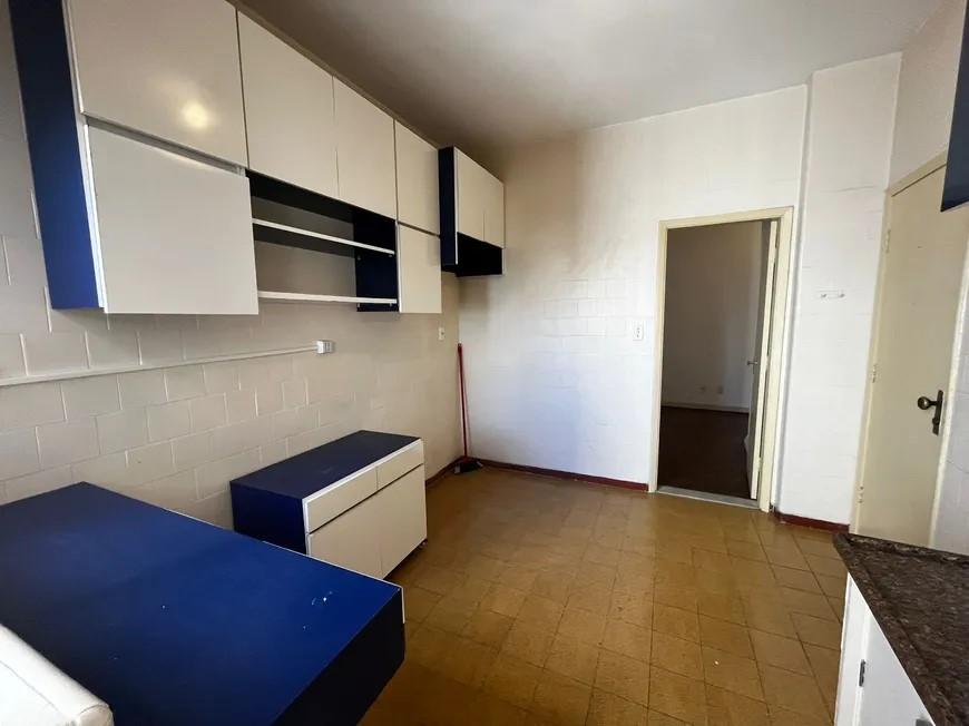 Apartamento para alugar com 3 quartos, 120m² - Foto 7