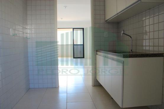 Apartamento para alugar com 3 quartos, 90m² - Foto 9