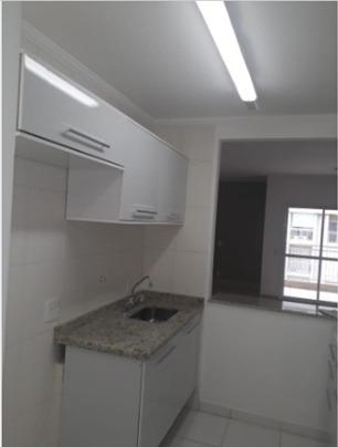 Apartamento à venda com 3 quartos, 83m² - Foto 2