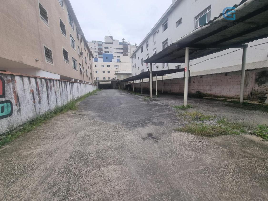 Loteamento e Condomínio para alugar, 500m² - Foto 1