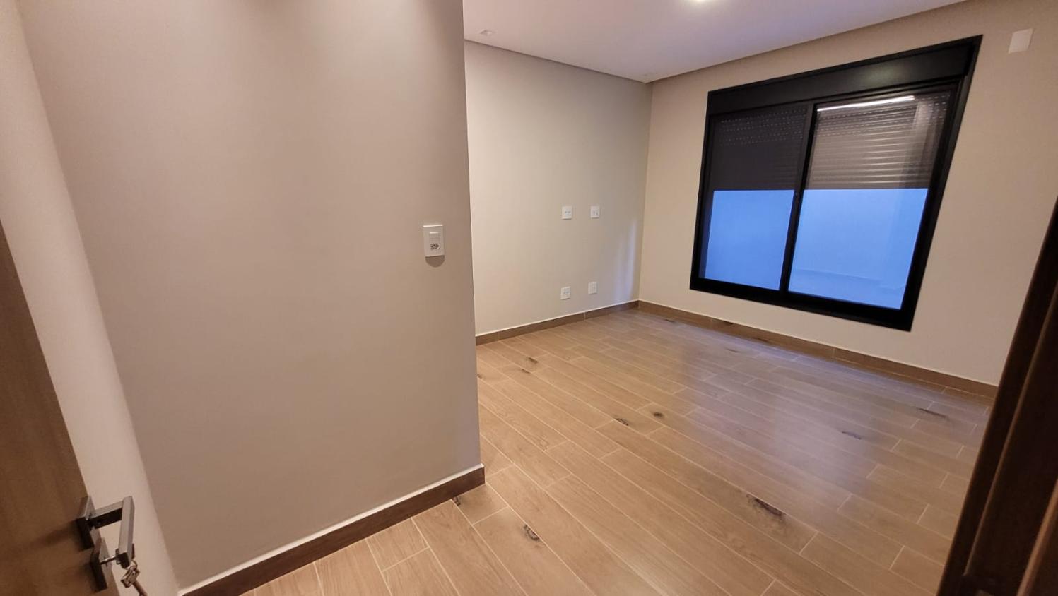 Casa de Condomínio à venda com 3 quartos, 200m² - Foto 4