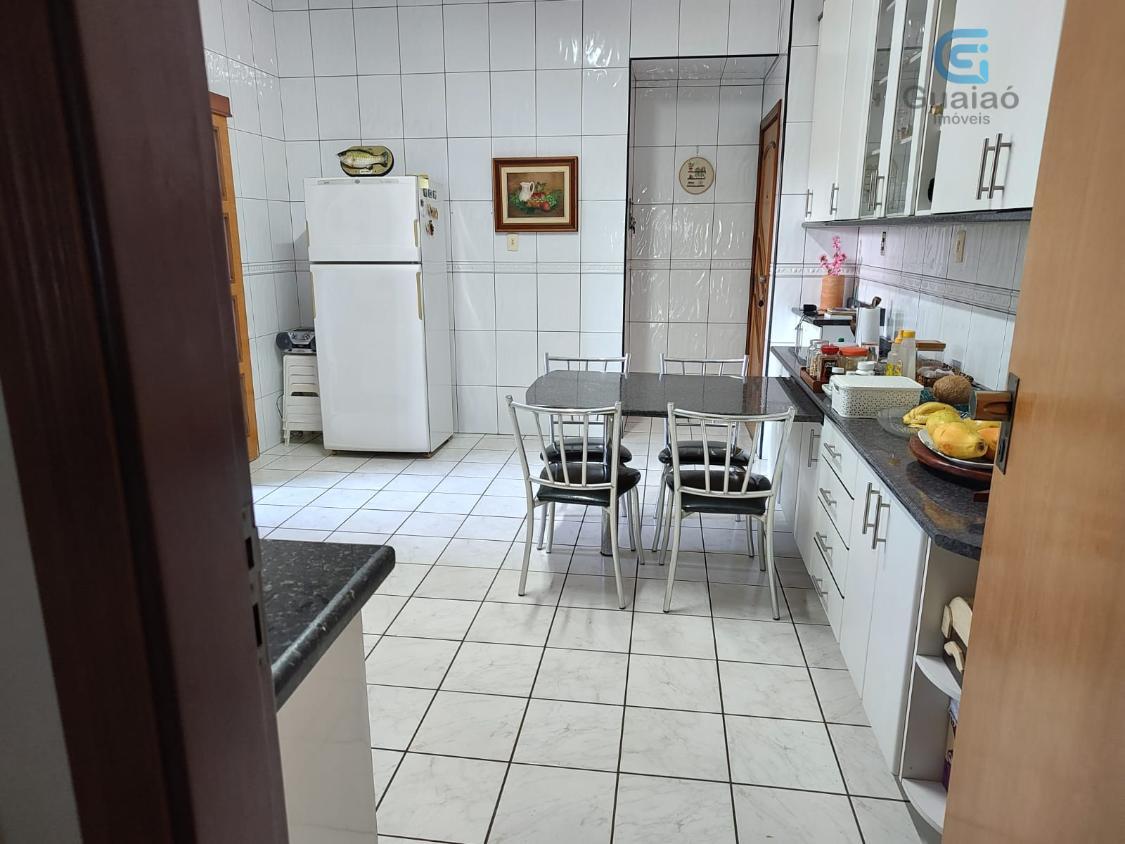 Apartamento à venda com 3 quartos, 150m² - Foto 27