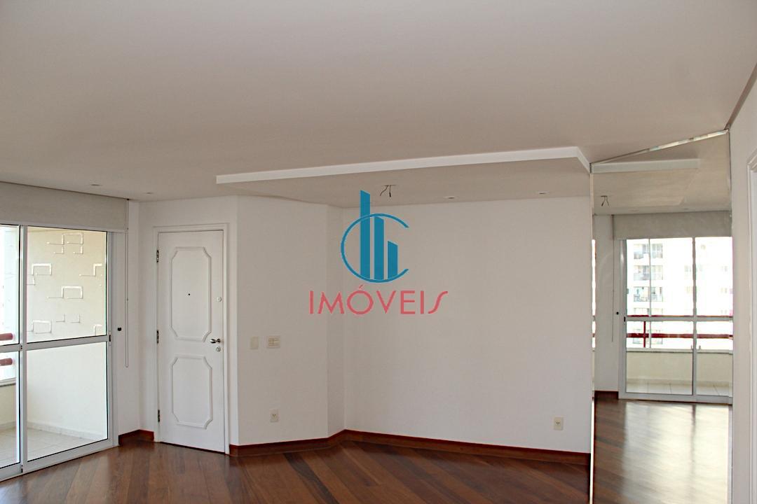 Apartamento à venda com 4 quartos, 154m² - Foto 1