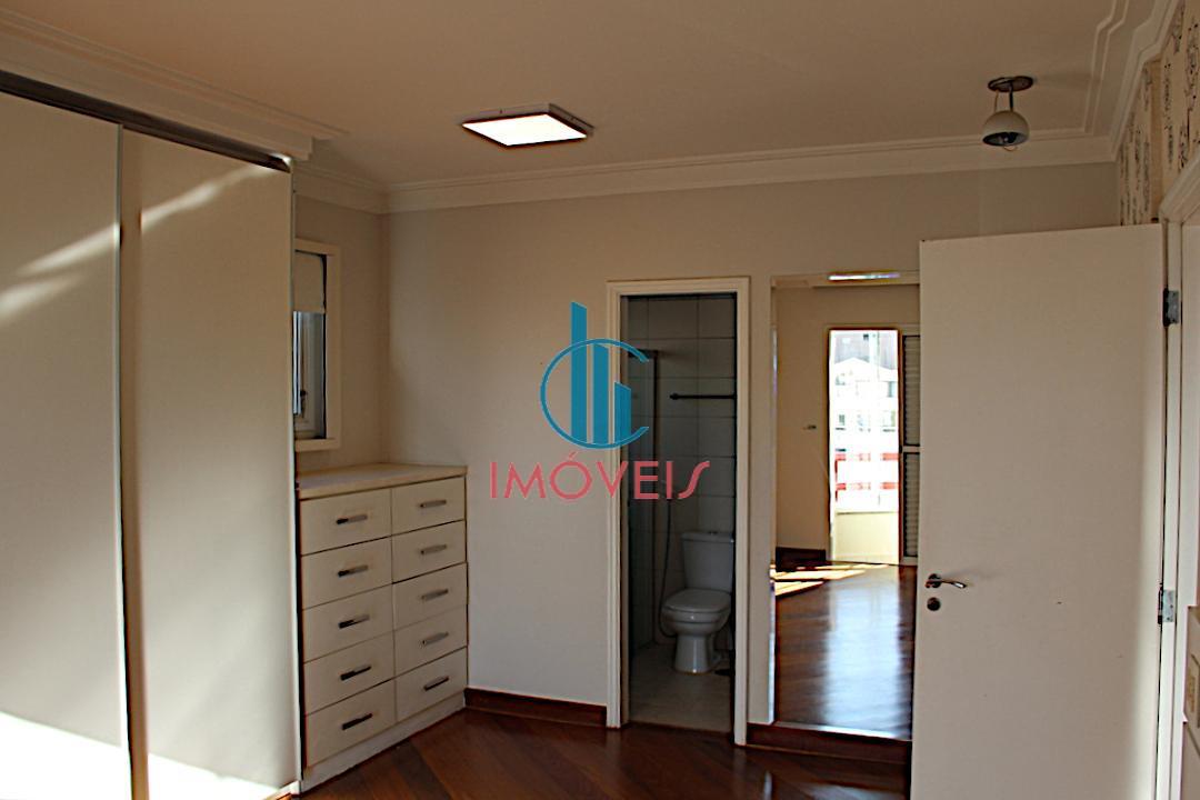 Apartamento à venda com 4 quartos, 154m² - Foto 25