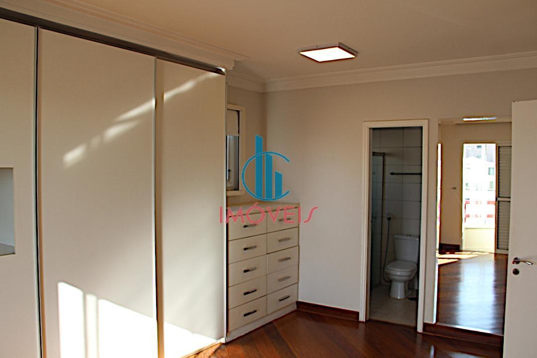 Apartamento à venda com 4 quartos, 154m² - Foto 26