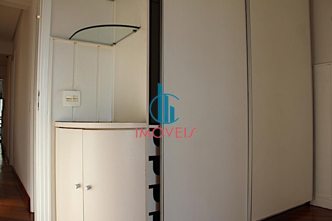 Apartamento à venda com 4 quartos, 154m² - Foto 40