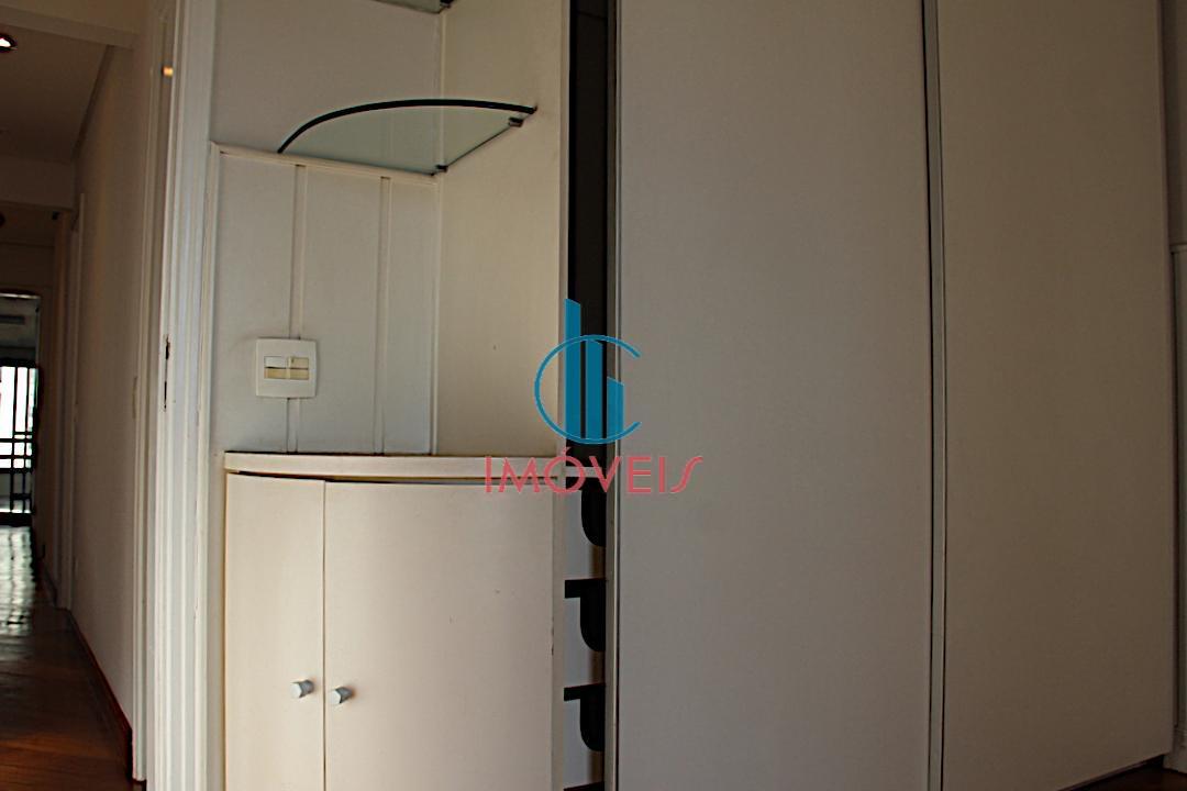 Apartamento à venda com 4 quartos, 154m² - Foto 39