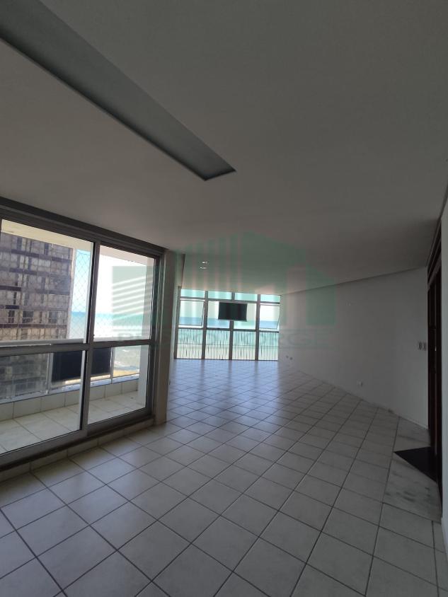 Apartamento à venda com 3 quartos, 201m² - Foto 7