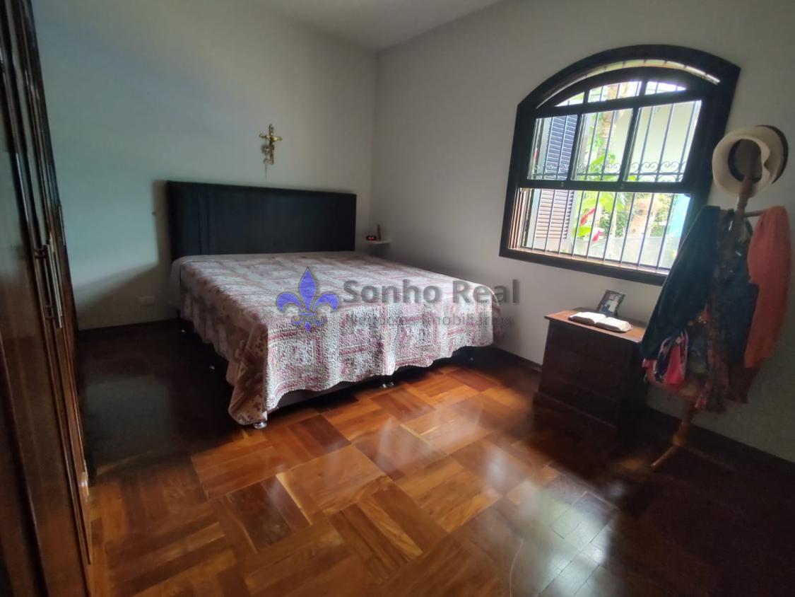 Casa à venda com 3 quartos, 315m² - Foto 26