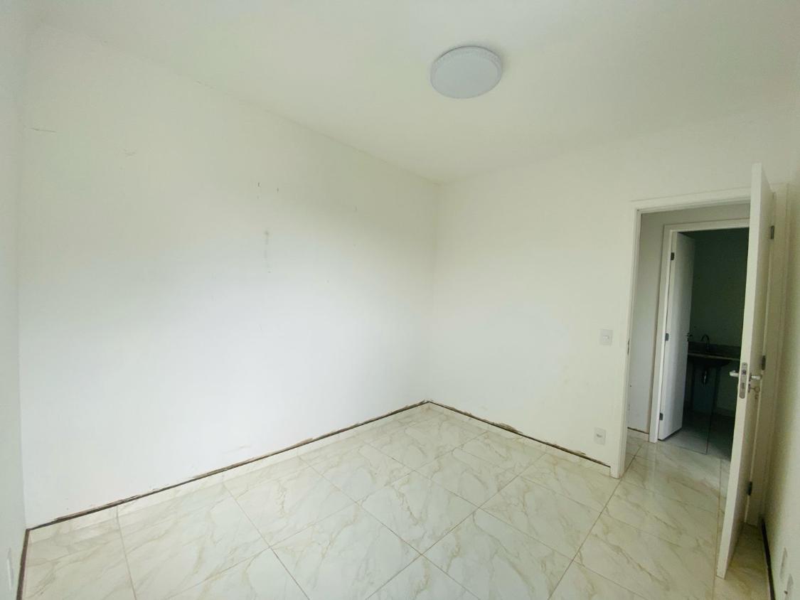 Apartamento à venda com 2 quartos, 67m² - Foto 8