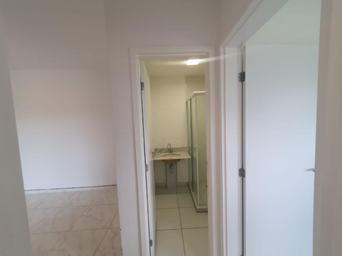 Apartamento à venda com 2 quartos, 67m² - Foto 12