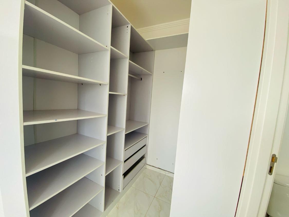 Apartamento à venda com 2 quartos, 67m² - Foto 15