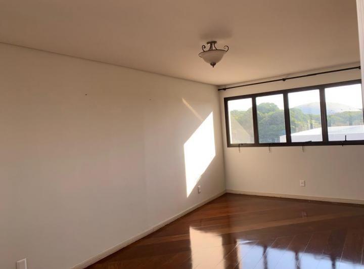 Apartamento à venda com 4 quartos, 255m² - Foto 5