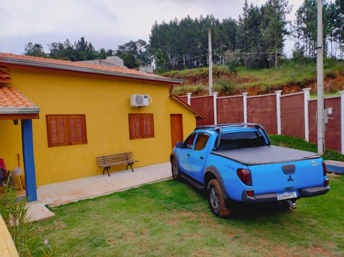 Fazenda à venda com 3 quartos, 500m² - Foto 1