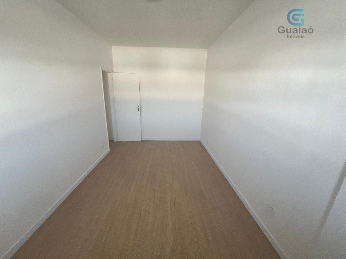 Apartamento à venda com 2 quartos, 76m² - Foto 9