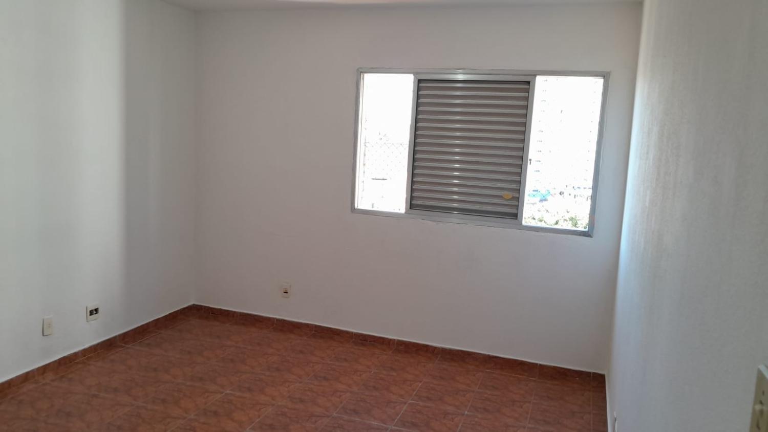 Apartamento à venda com 1 quarto, 62m² - Foto 2