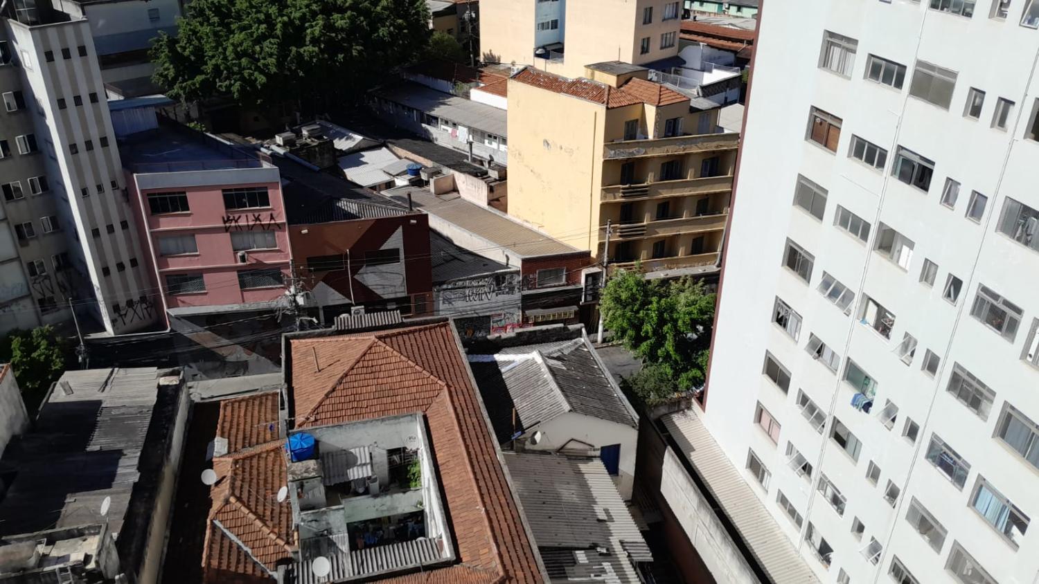 Apartamento à venda com 1 quarto, 62m² - Foto 12