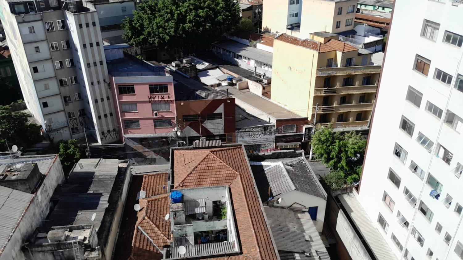 Apartamento à venda com 1 quarto, 62m² - Foto 18