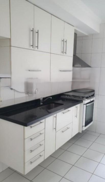 Apartamento à venda com 3 quartos, 91m² - Foto 7