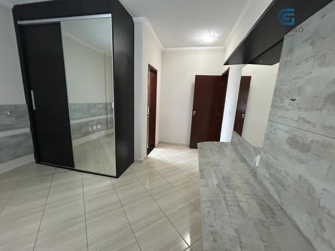 Sobrado à venda com 5 quartos, 296m² - Foto 19