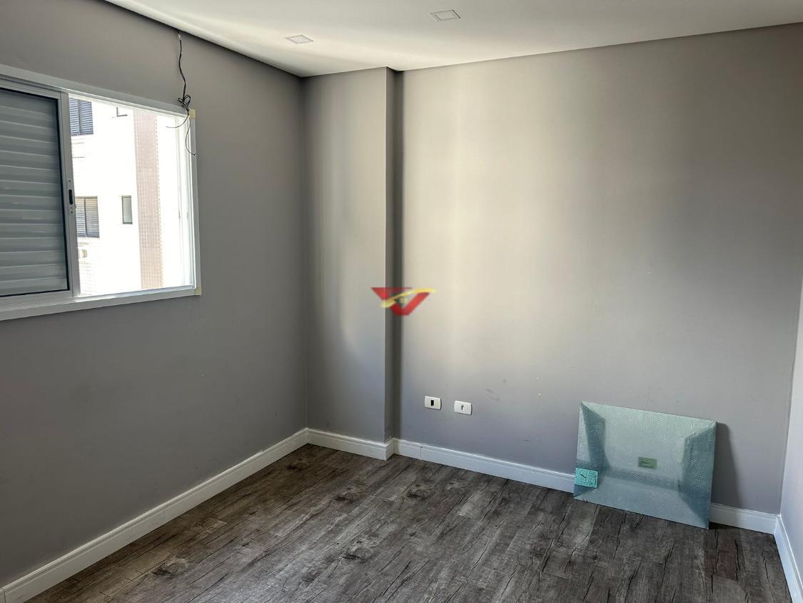 Apartamento à venda com 3 quartos, 126m² - Foto 13