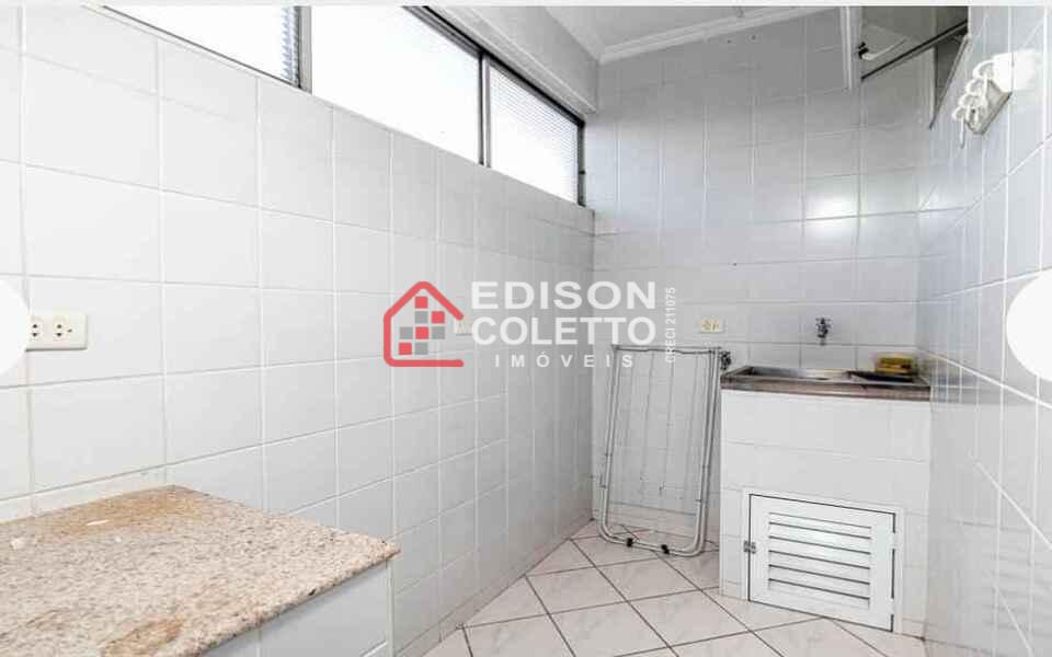 Apartamento à venda com 3 quartos, 75m² - Foto 12