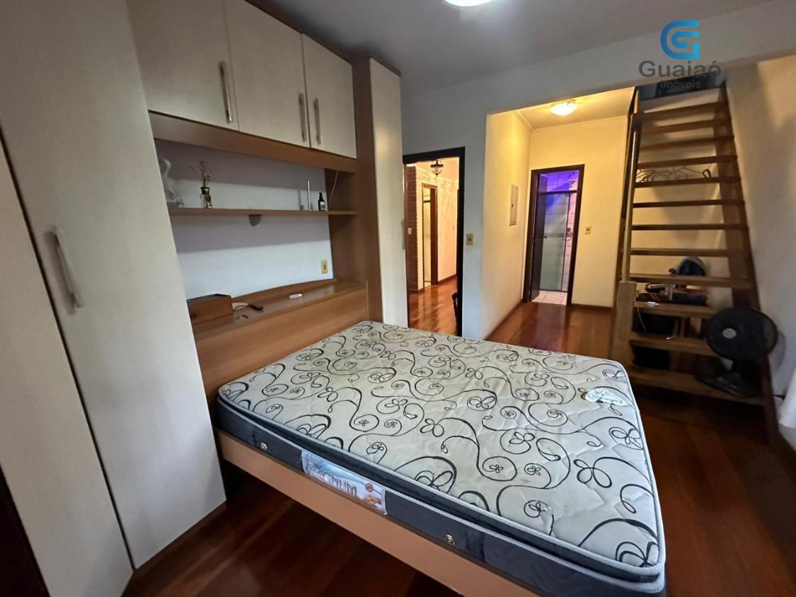 Sobrado à venda com 5 quartos, 300m² - Foto 3