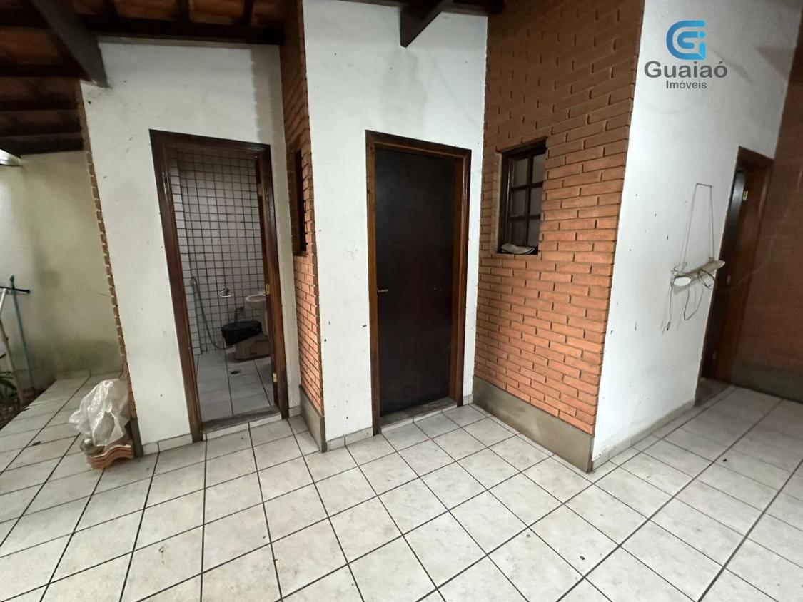 Sobrado à venda com 5 quartos, 300m² - Foto 28