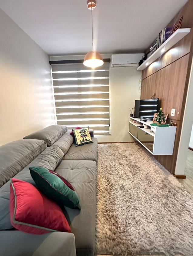 Apartamento à venda com 3 quartos, 83m² - Foto 2