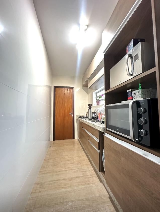 Apartamento à venda com 3 quartos, 83m² - Foto 3