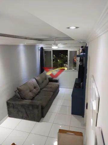 Apartamento à venda com 2 quartos, 60m² - Foto 2