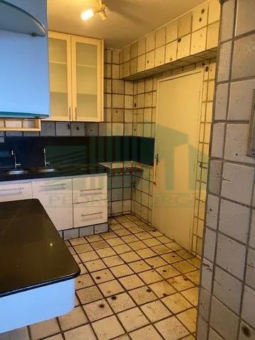 Apartamento à venda com 3 quartos, 95m² - Foto 11