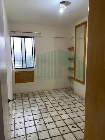 Apartamento à venda com 3 quartos, 95m² - Foto 8