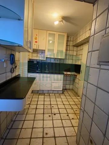 Apartamento à venda com 3 quartos, 95m² - Foto 14