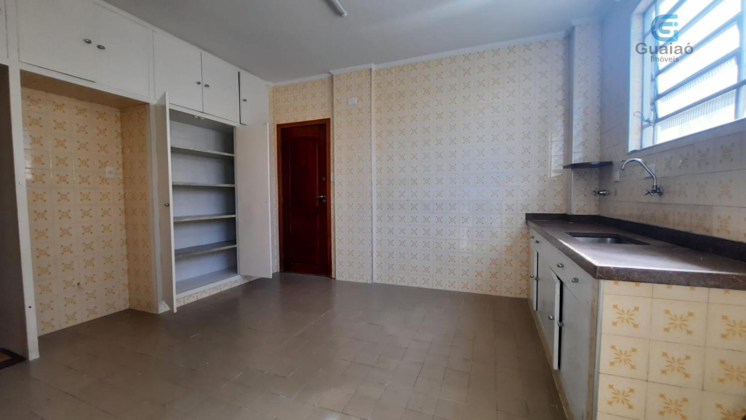 Apartamento para alugar com 3 quartos, 164m² - Foto 8