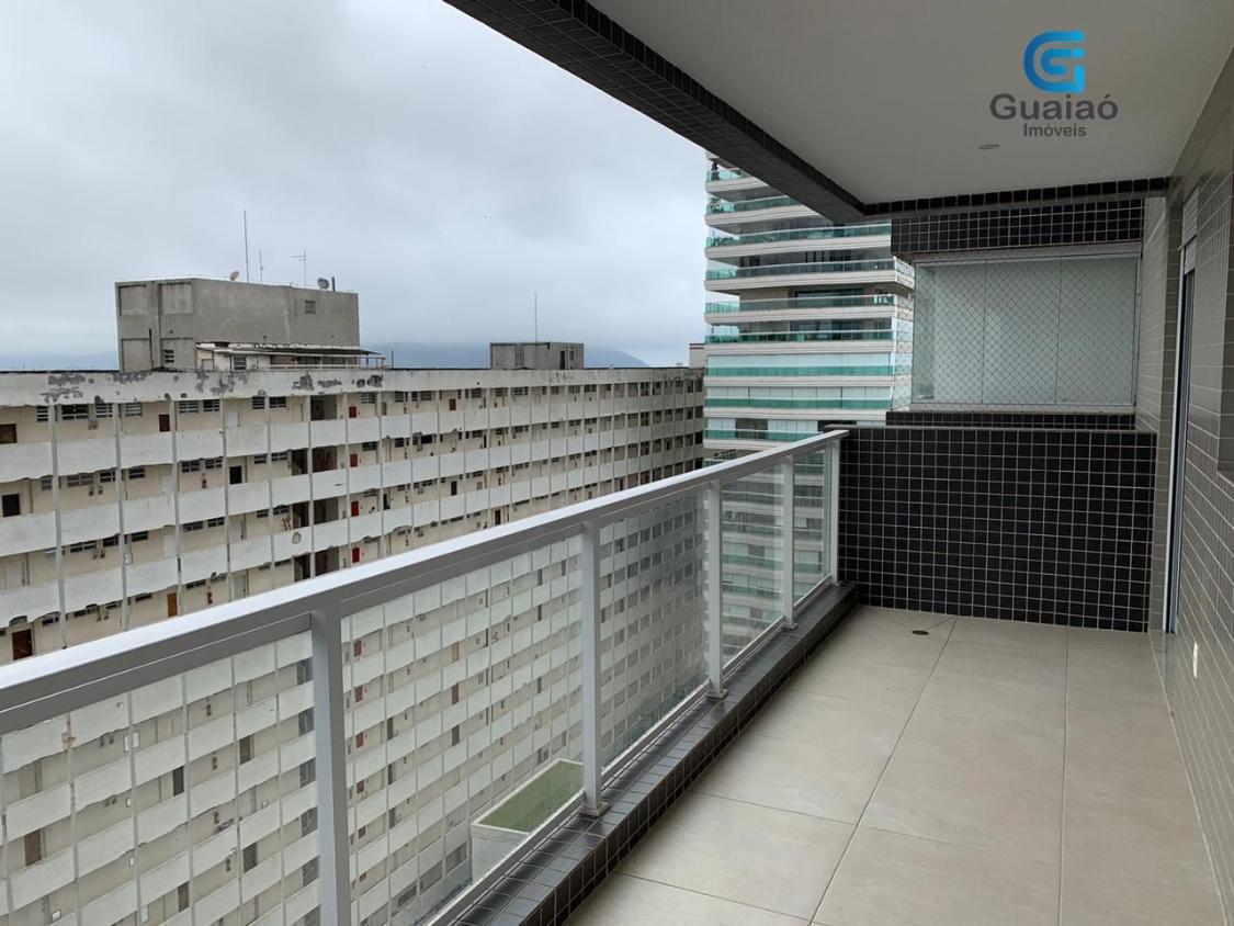 Apartamento à venda com 2 quartos, 72m² - Foto 2