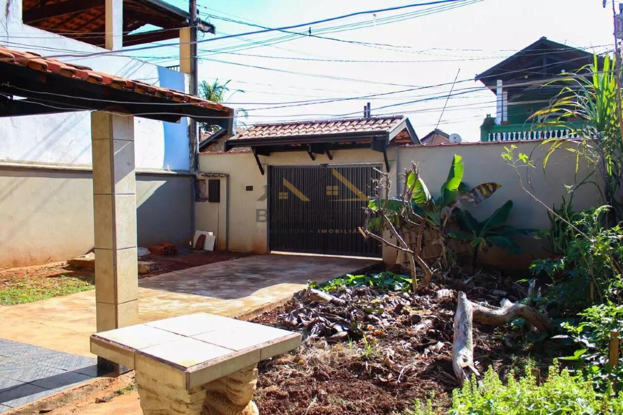 Casa à venda com 4 quartos, 160m² - Foto 7