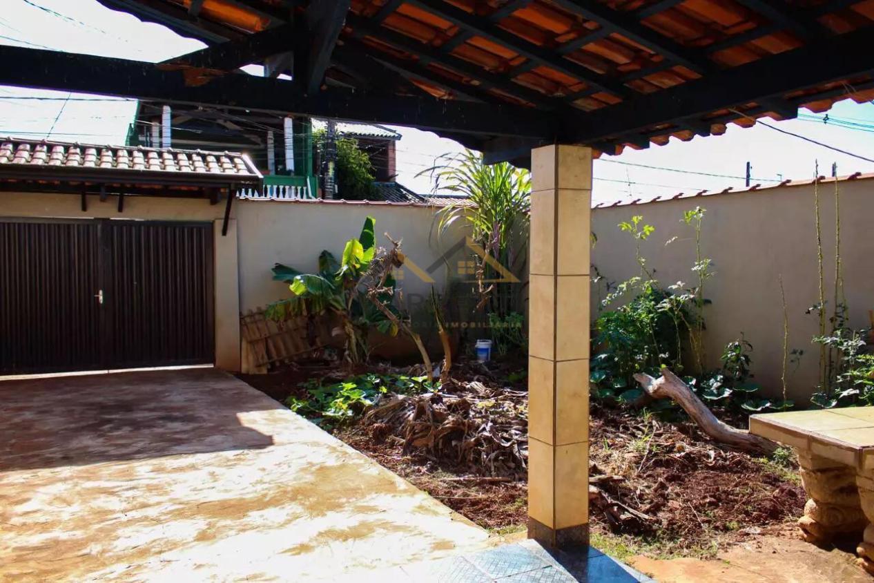 Casa à venda com 4 quartos, 160m² - Foto 8