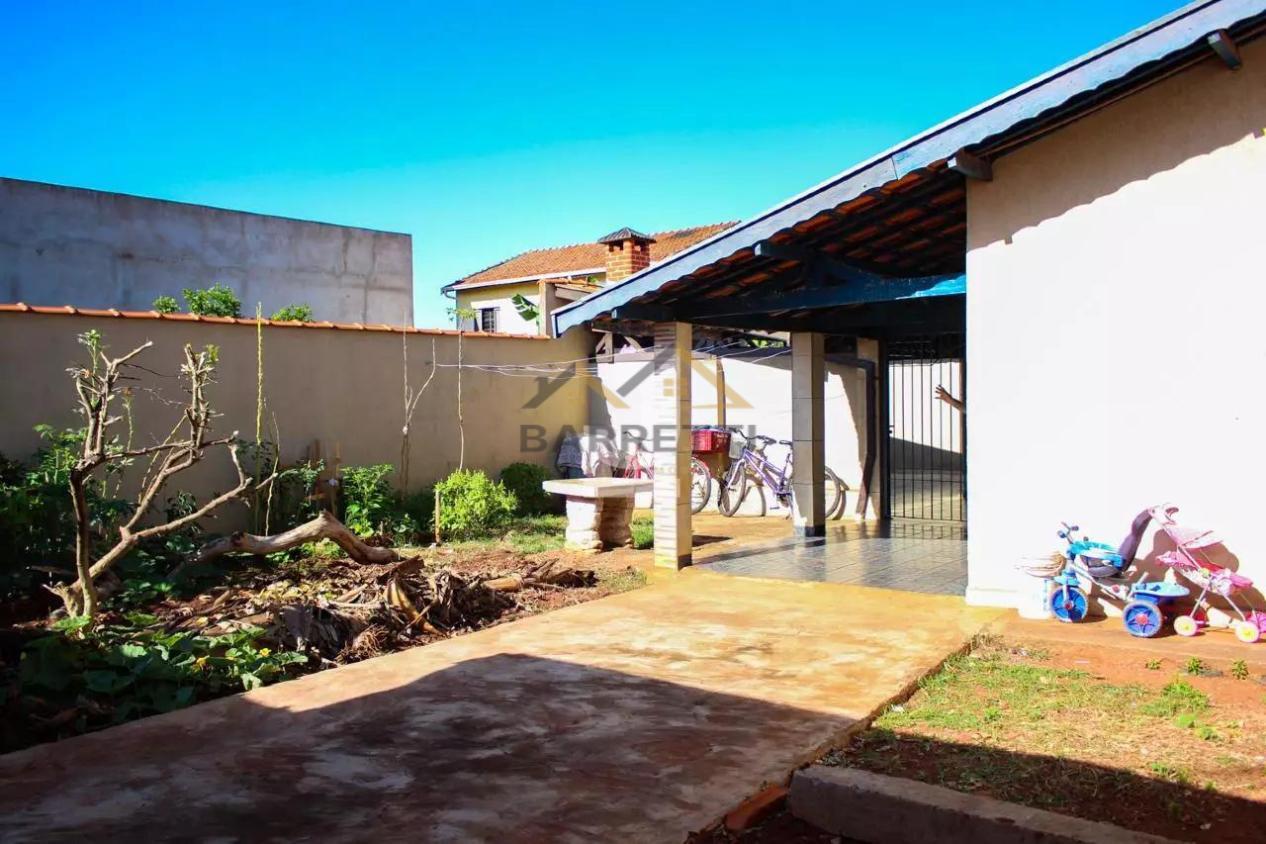 Casa à venda com 4 quartos, 160m² - Foto 12