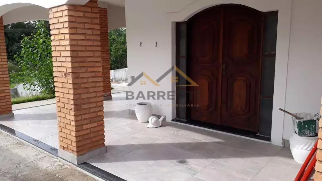 Casa à venda com 6 quartos, 350m² - Foto 4