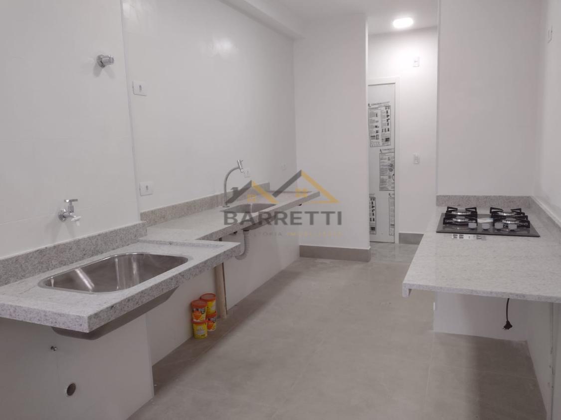 Apartamento à venda com 2 quartos, 72m² - Foto 5