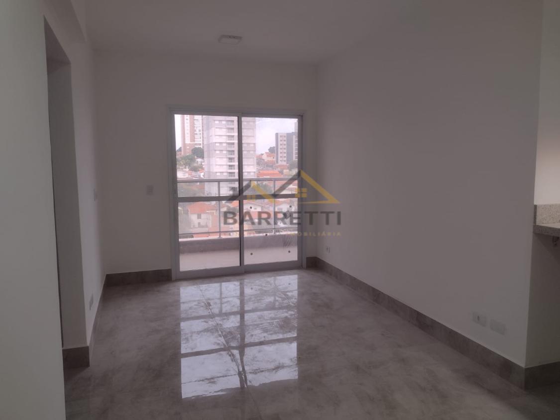 Apartamento à venda com 2 quartos, 72m² - Foto 3