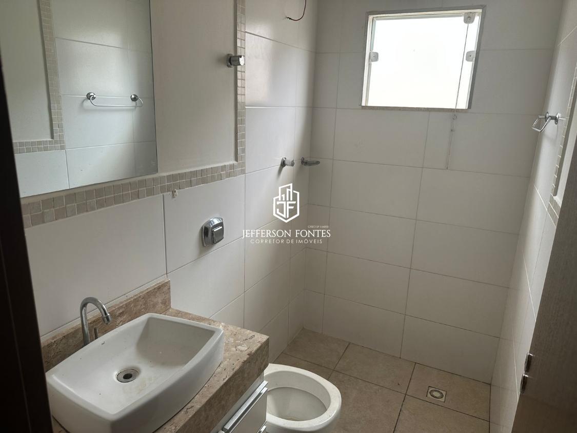 Casa à venda com 3 quartos, 120m² - Foto 3